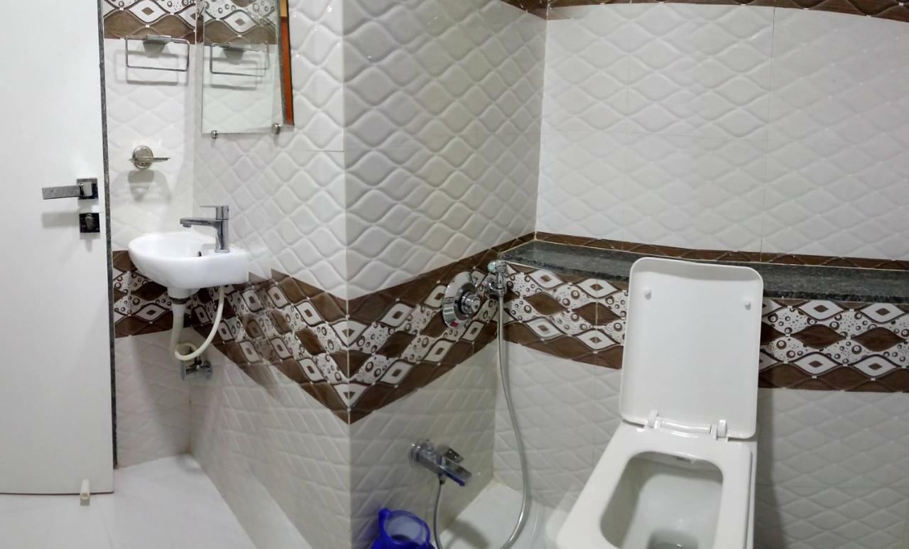 Hotel Shahi Darbar Navsari Luaran gambar